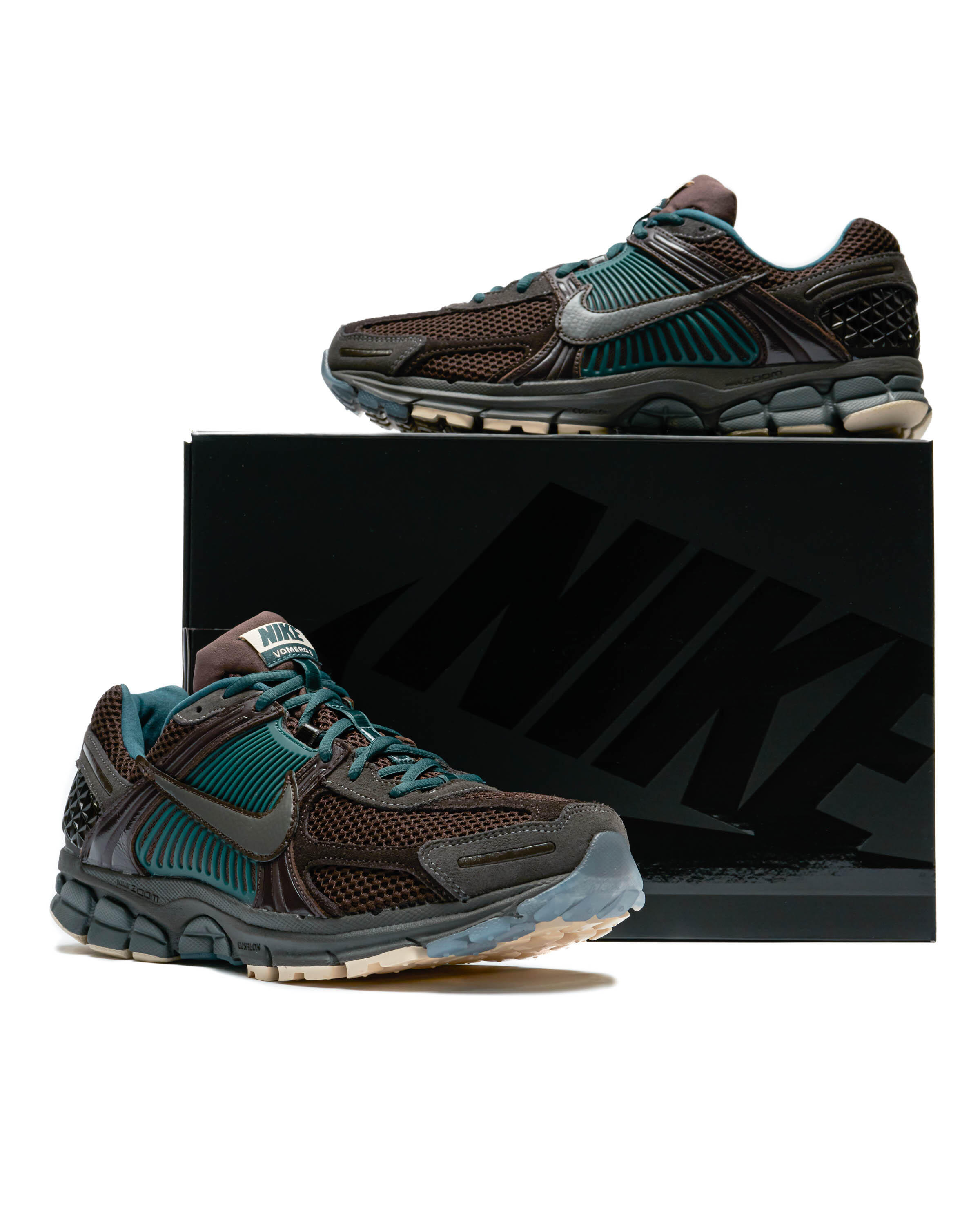 Nike ZOOM VOMERO 5 PRM | FQ8174-237 | AFEW STORE